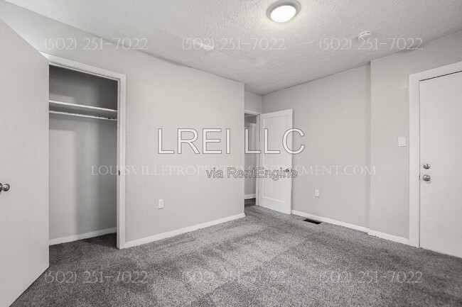 Building Photo - 343 N 42nd St