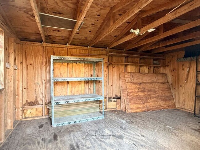 Building Photo - 325 S 73rd Ave