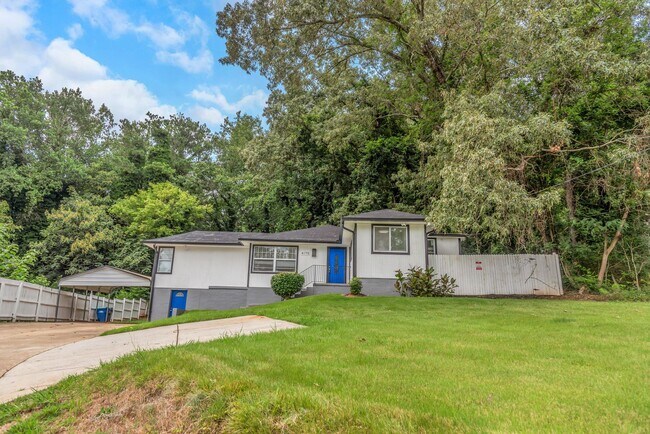 Building Photo - WELCOME HOME!