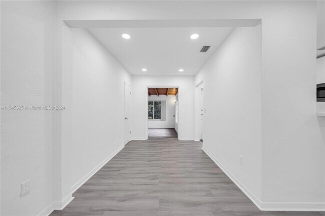 Building Photo - 6351 NW 38th Terrace