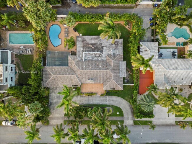 Building Photo - 1247 Jackson St