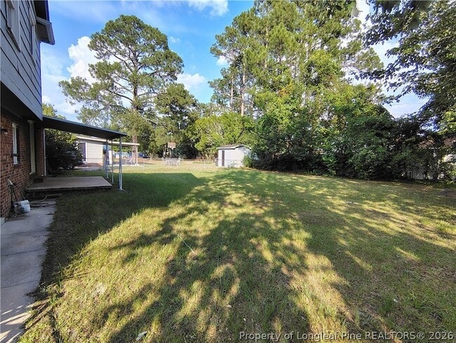 Building Photo - 515 Farmview Dr