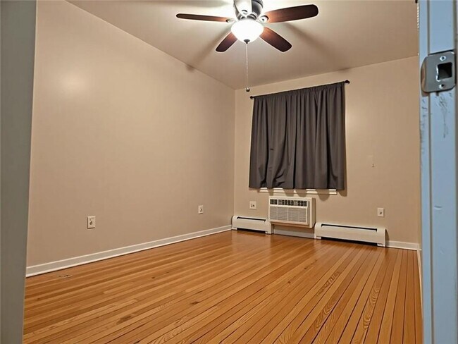 Building Photo - 538 Louisiana Ave