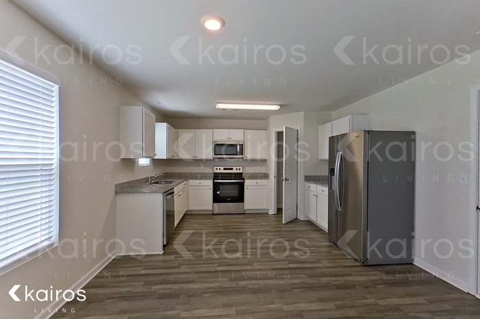 Building Photo - 834 VISTAMOUNT PATH