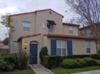 Building Photo - 7 Sonata St