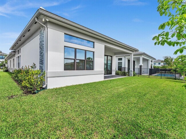 Building Photo - 10032 Stockrun Dr