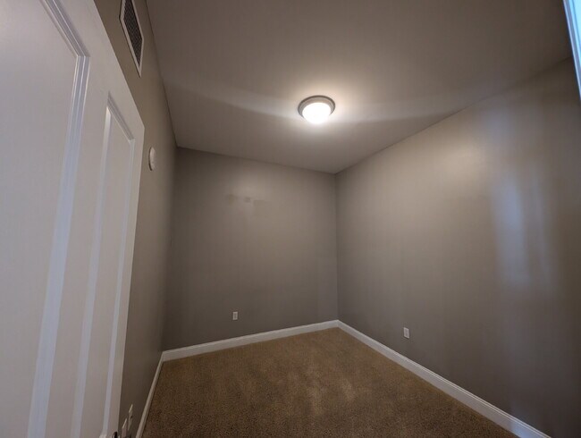 Building Photo - Chic Urban Living: Spacious 2-Bed Condo in Denver with 2 Reserved Garage Spaces!