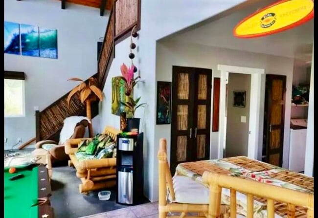 Building Photo - 15-1456-1456 10th Ave