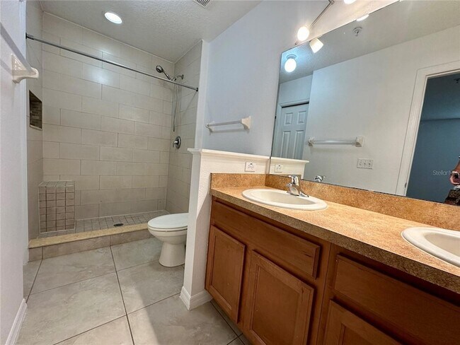 Building Photo - 13511 Tea Rose Way