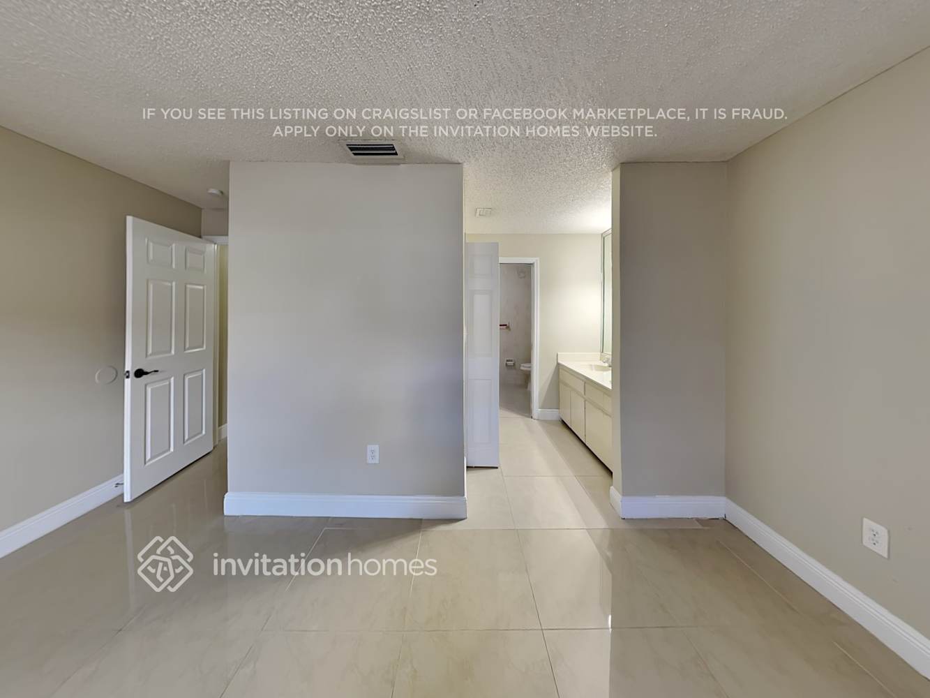 Building Photo - 1086 NW 128th Ave