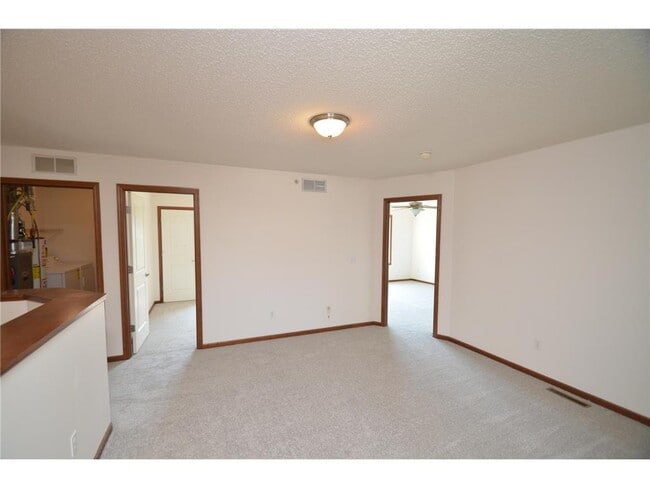 Building Photo - 15661 60th Ave N