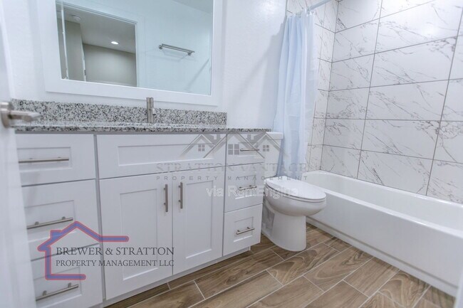 Building Photo - 2334 W Romley Rd