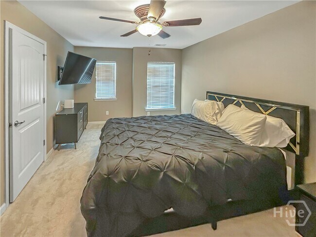Building Photo - 278 Willow Point Cir