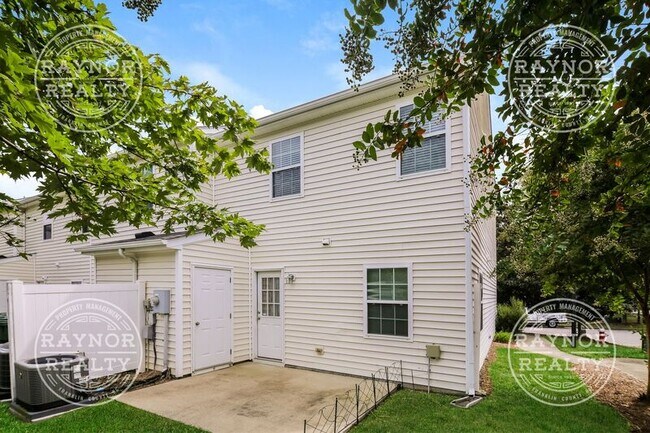 Building Photo - 5131 Thornton Knoll Way