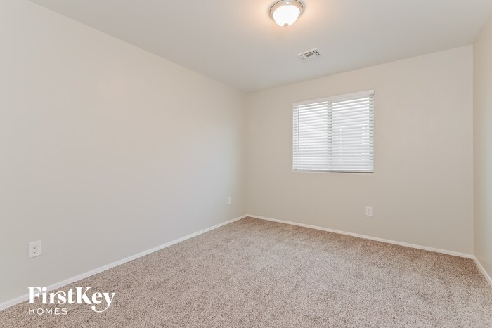 Building Photo - 8779 N Norway Spruce Rd