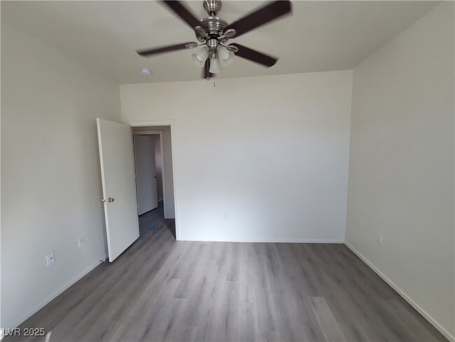 Building Photo - 5965 Palmilla St
