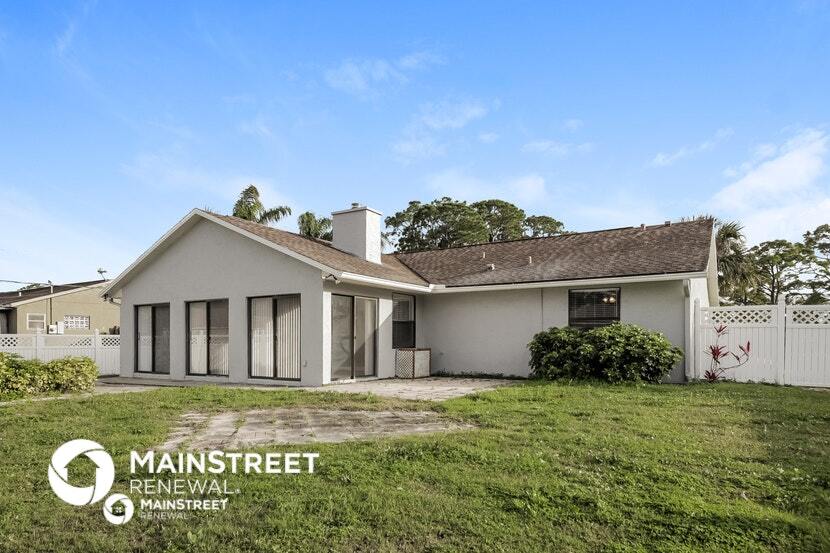 Building Photo - 1851 Calmar St NW