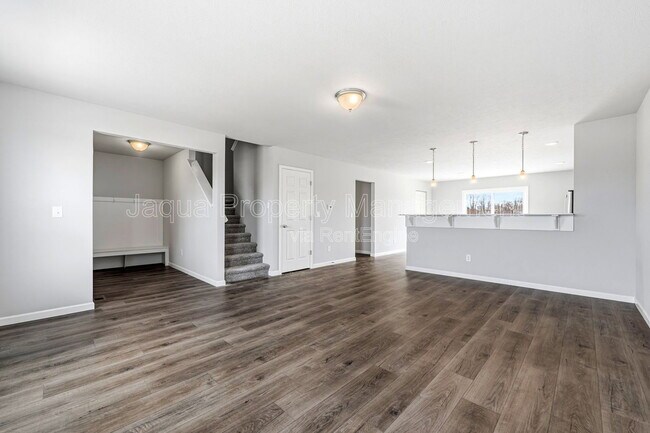 Building Photo - 25245 Vargas Ln