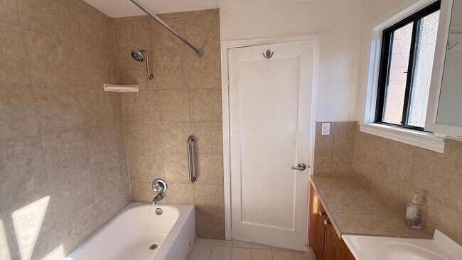 Building Photo - This two-bedroom, one-bath home in Upper Seaside - Close to NPS and DLI!