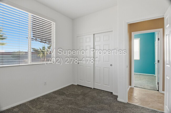 Building Photo - NW!! 4 Bedrooms!!! One Bedroom Down!!  Pool!!! Tankless Hot Water Heater!! Court yard at entrance...