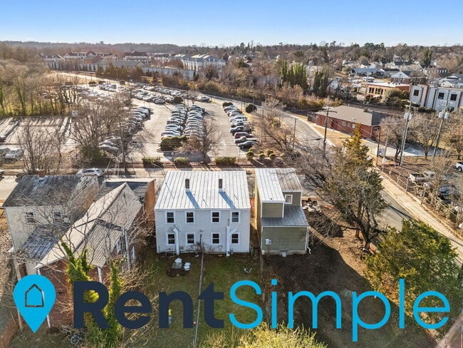 Building Photo - 317 Prince Edward St