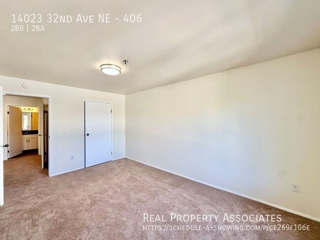 Building Photo - 14023 32nd Ave NE