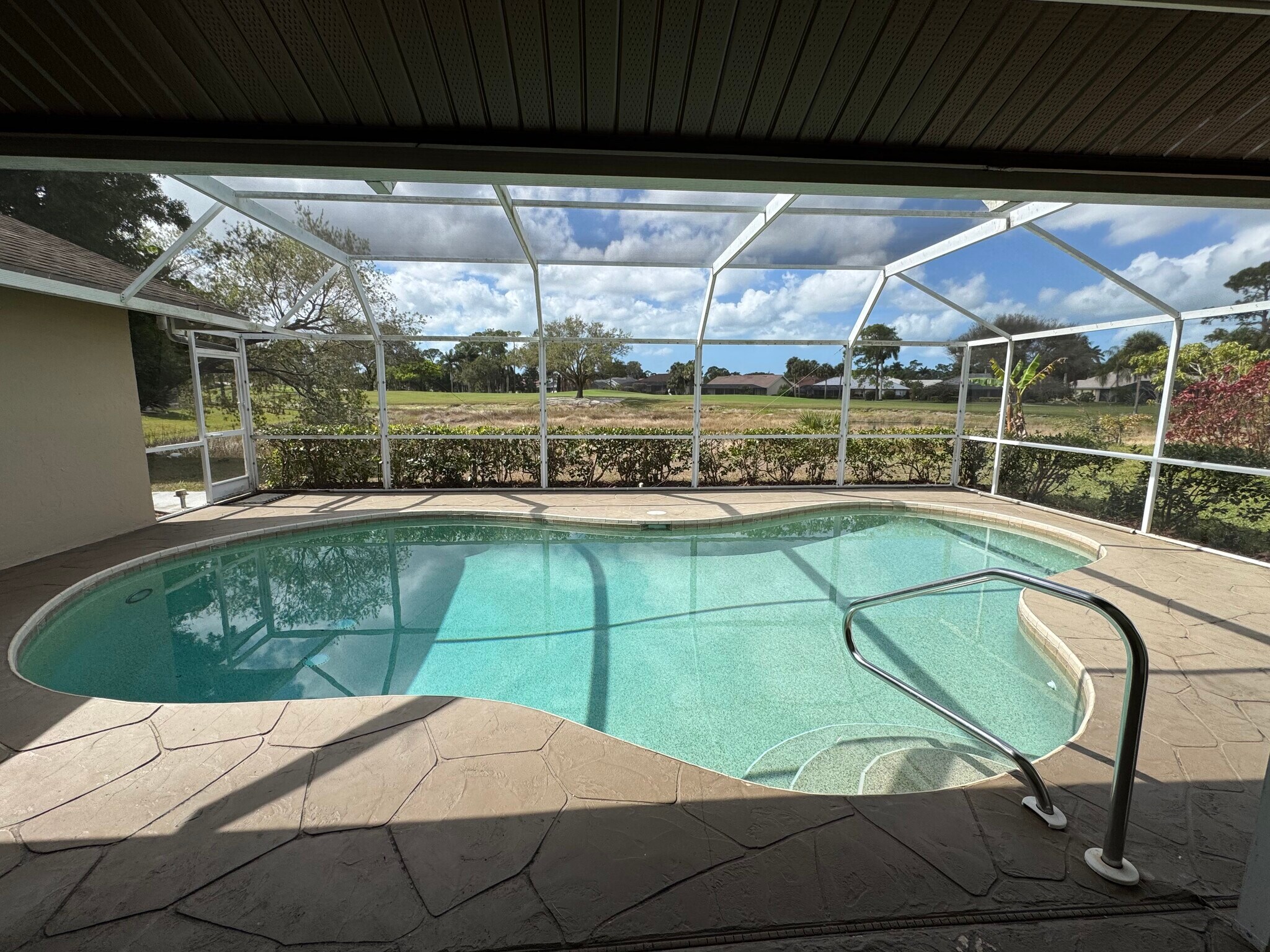 Building Photo - 939 St Andrews Blvd