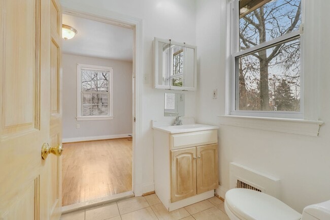 Building Photo - Brookland Corner Lot