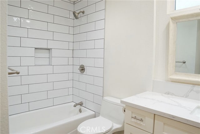 Building Photo - 2740 N Brea Blvd