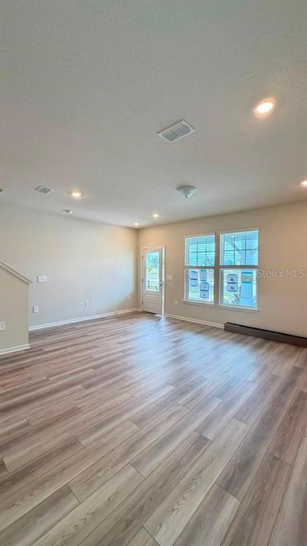 Building Photo - 2122 Southbury Dr