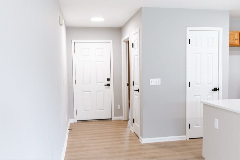 Building Photo - 215 Dillard Mill Dr