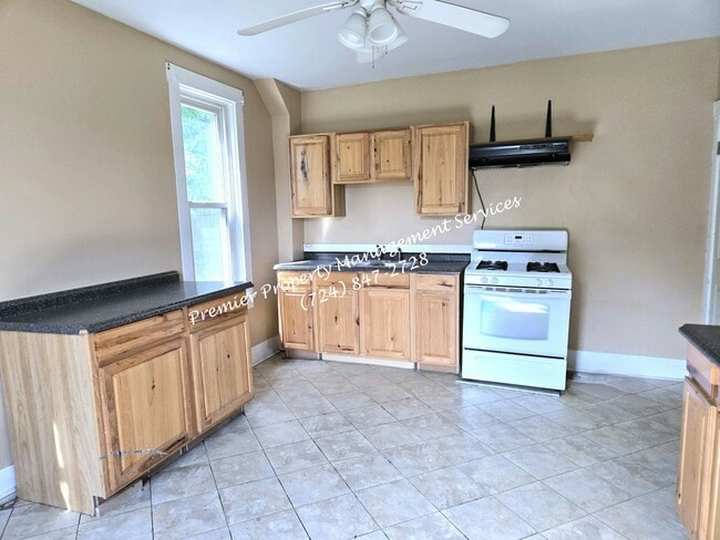 Building Photo - 619 Bessemer Ave