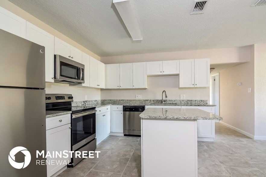 Building Photo - 3610 W Leila Ave