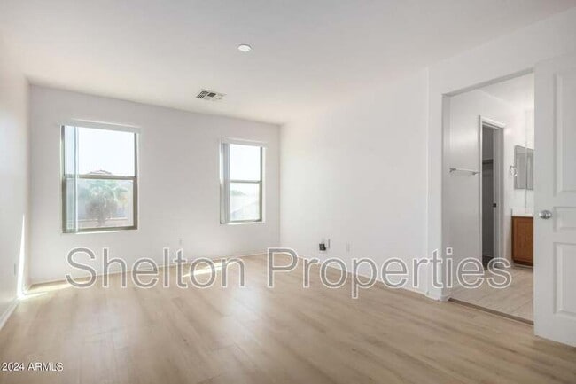 Building Photo - 17229 W Caribbean Ln