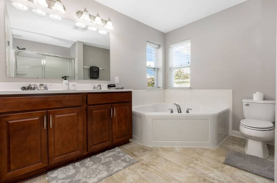 Building Photo - 4120 McNery Dr