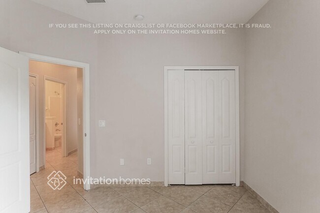 Building Photo - 672 Hacienda Cir