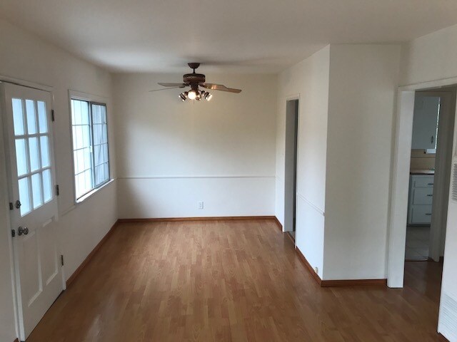 Dining Room - 3411 W Alameda Ave