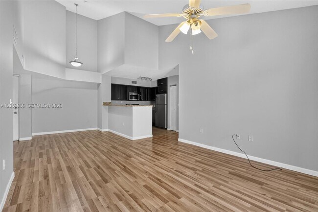 Building Photo - 7808 Sonoma Springs Cir