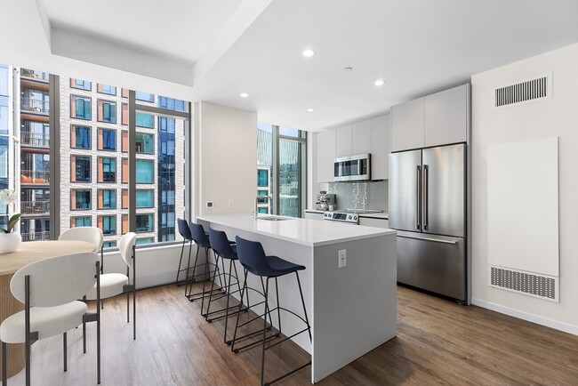 Building Photo - 131 Seaport Blvd