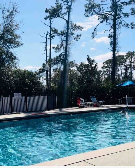 Building Photo - 26 Talavera Ct