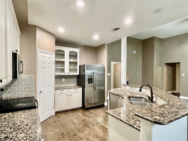 Building Photo - 10264 Fireside Ln