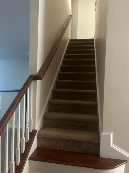 Building Photo - 9341 Alice McGinn Drive