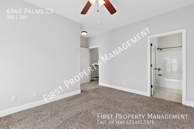 Building Photo - 6940 Palms Ct