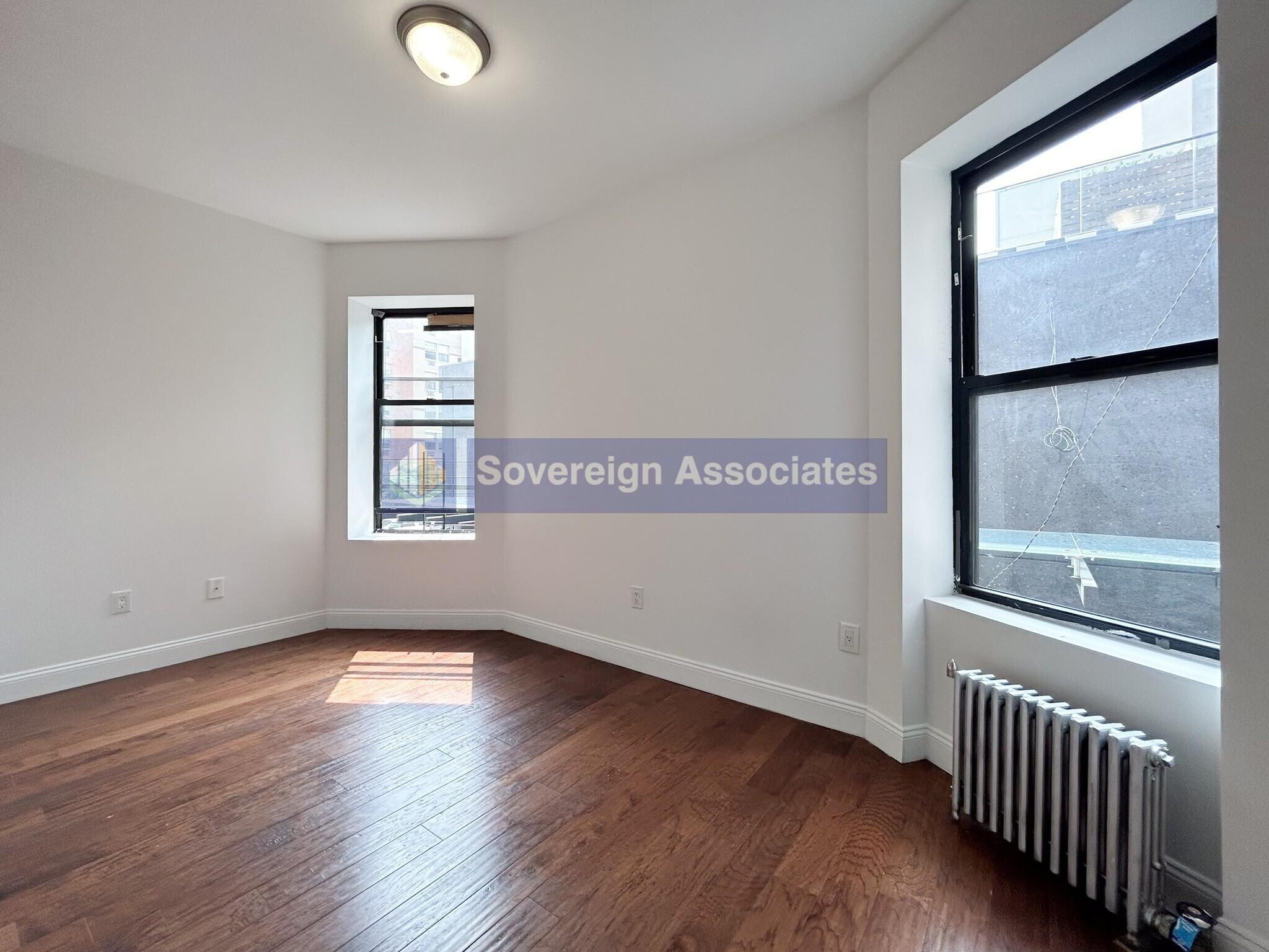 Building Photo - 285 St Nicholas Ave