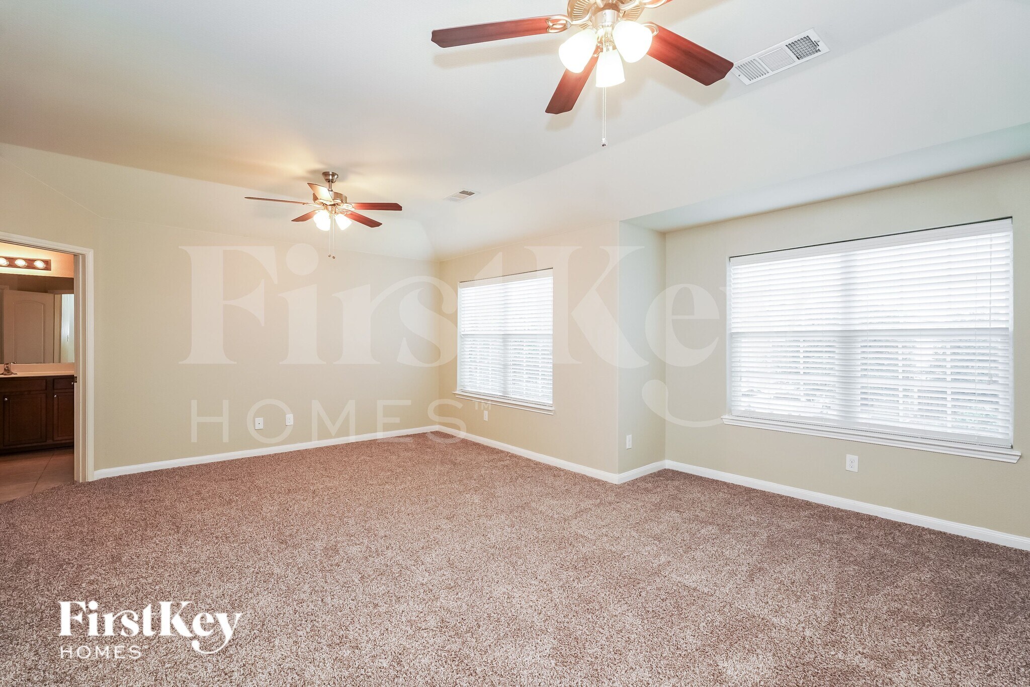Building Photo - 4717 Cedar Springs Dr