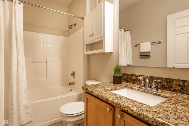 Building Photo - 6556 Reserve Dr