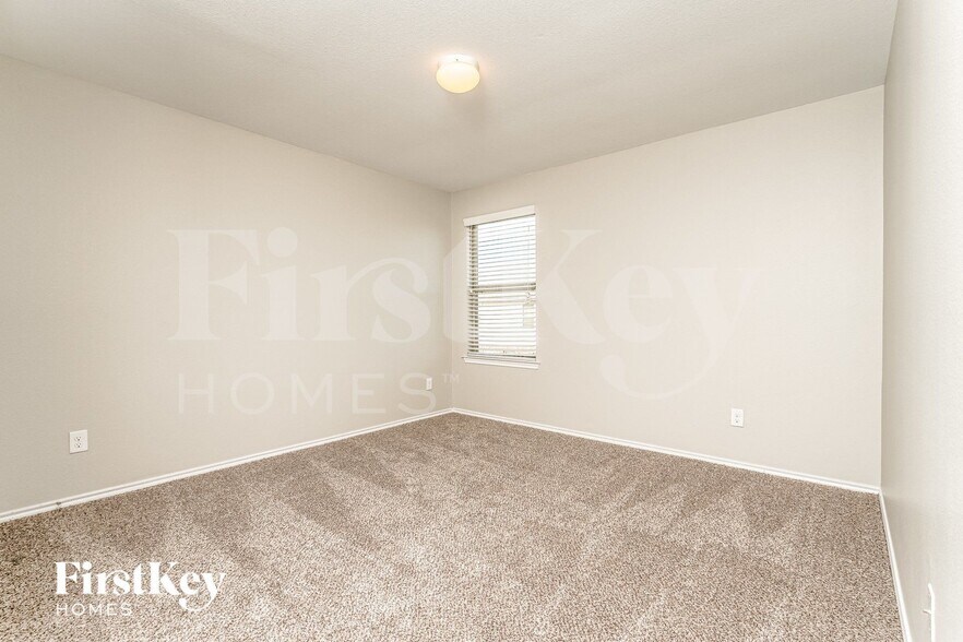 Building Photo - 1412 Marble St