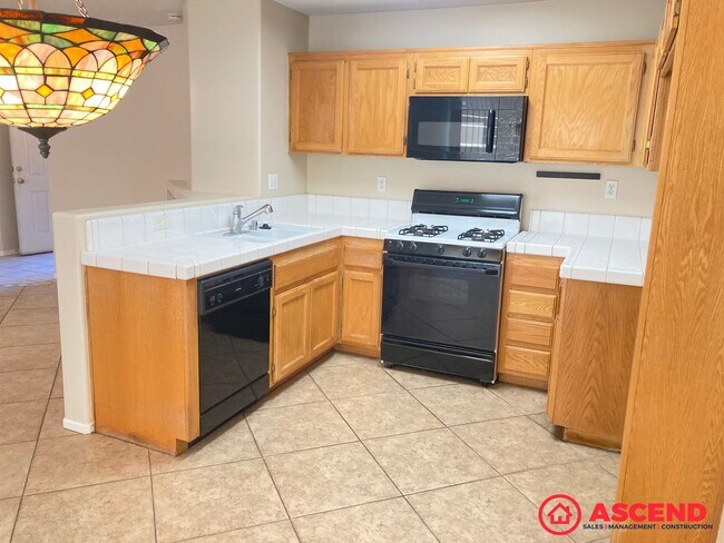 Building Photo - 8215 Mossrock Dr