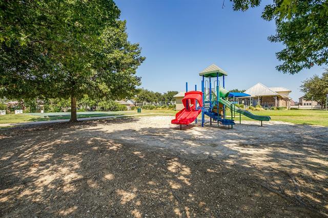 Building Photo - 2420 Priscella Dr