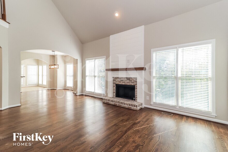 Building Photo - 164 Pinnacle Point Ct